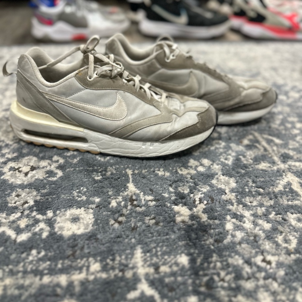 Nike Casual Shoe